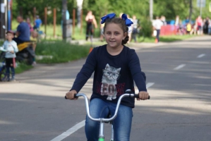 Девушки