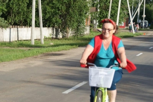 Женщины